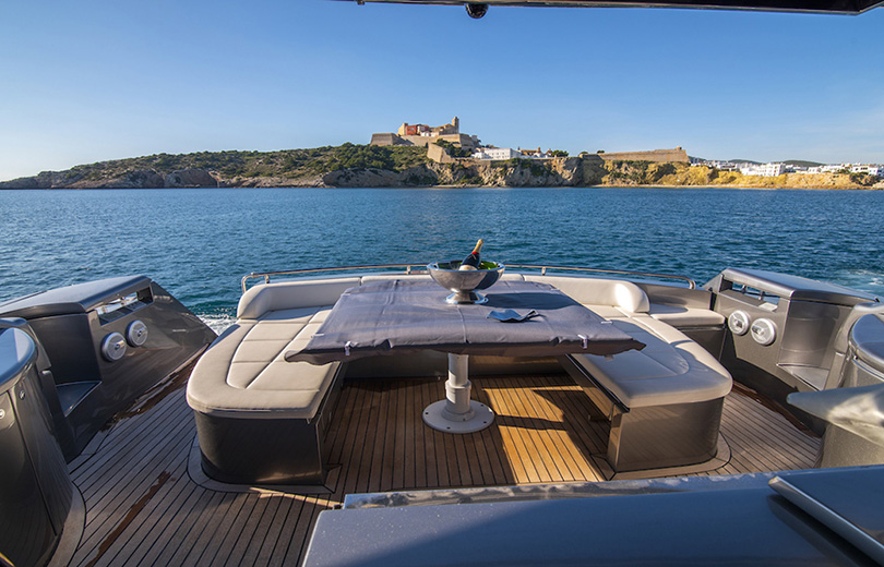 rent yacht ibiza pershing 62