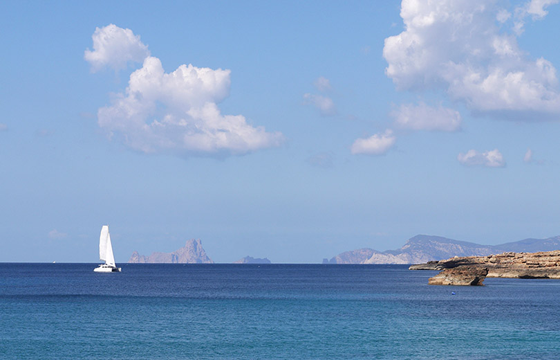 alquiler catamaran ibiza lagoon 440