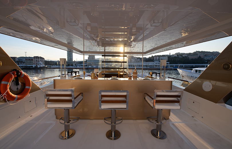 rent yacht ibiza goldfinder