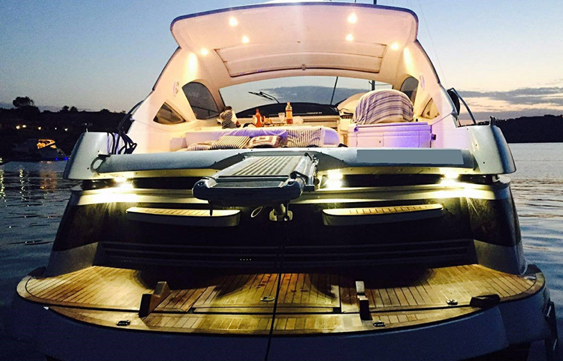 rent-boat-ibiza-pershing 43