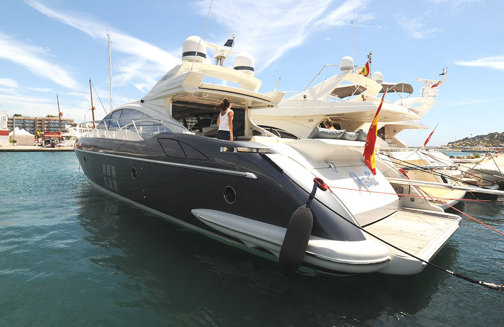 Alquiler de yate Azimut ibiza