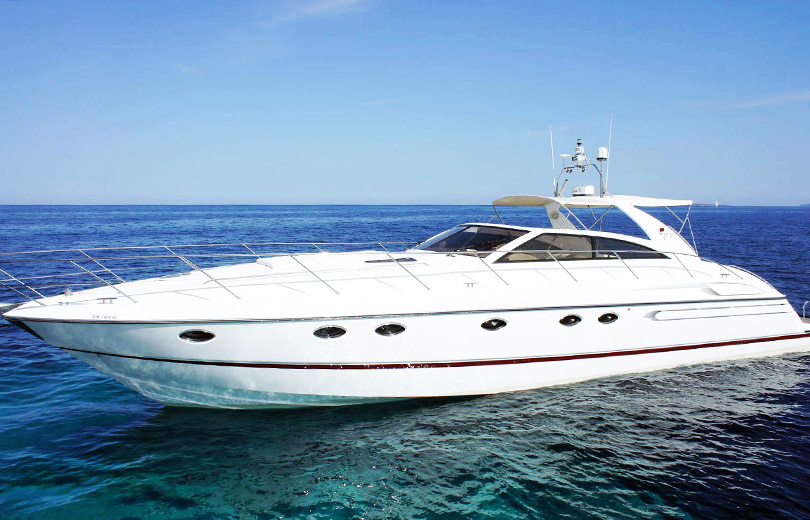rent-yacht-ibiza-princess-V55