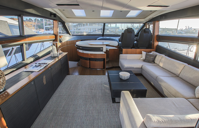 Alquiler de yate Princess V72 en Ibiza