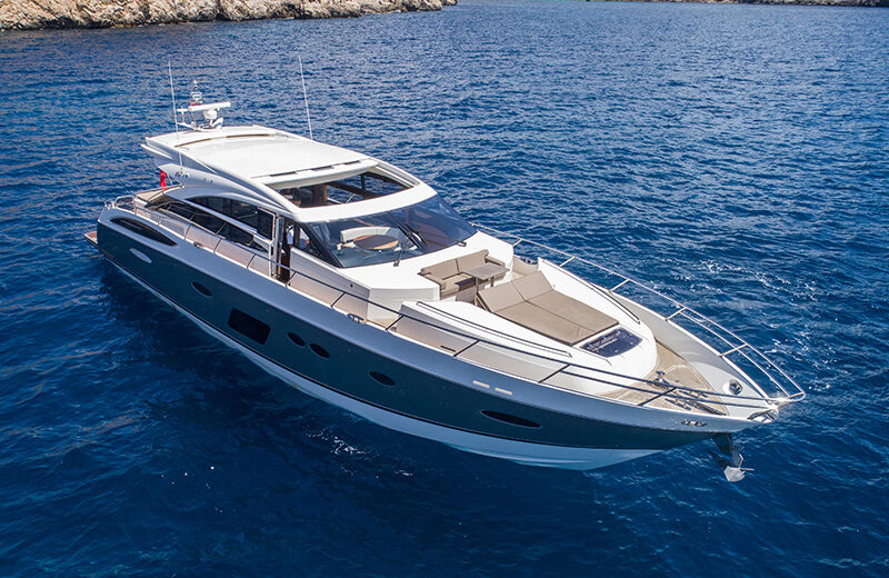 Alquiler de yate Princess V72 en Ibiza