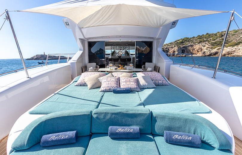 rent boat ibiza mangusta 108