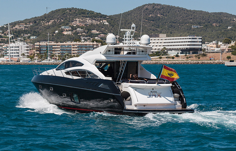 rent boat ibiza predator 74