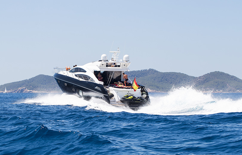 rent boat ibiza predator 74