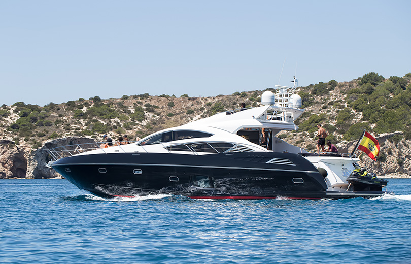 rent boat ibiza predator 74