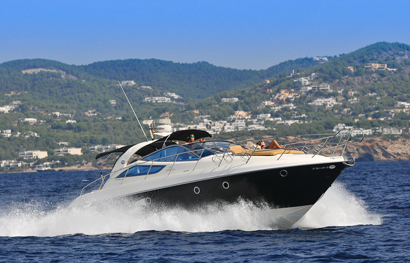 rent boat in ibiza Cranchi 43