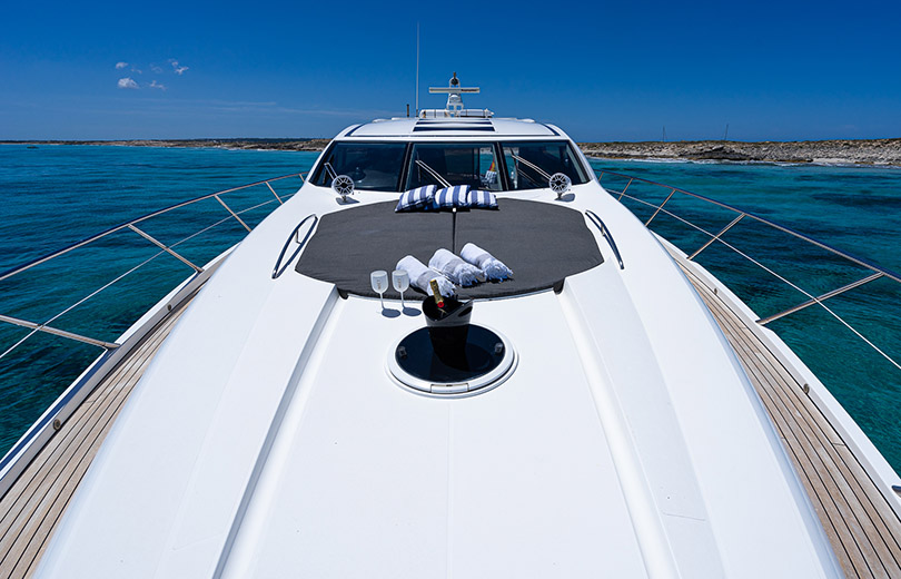 rent boat ibiza predator 72