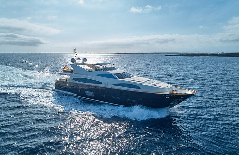 Alquiler Yate Ibiza Astondoa 102 GLX