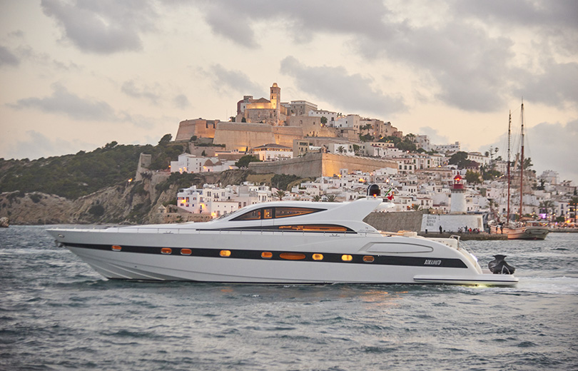 Rent yacht Ibiza Alfamarine 78 Nina