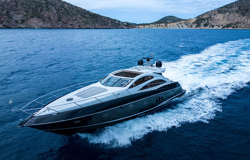 Alquiler yate Ibiza Predator 62 en Ibiza