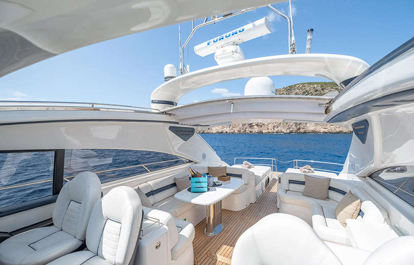 Alquiler yate en Ibiza Princess 65 en Ibiza