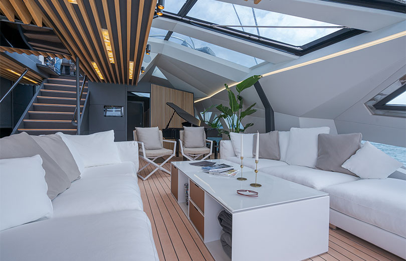 Alquiler Catamaran Hanstaiger X1 en Ibiza